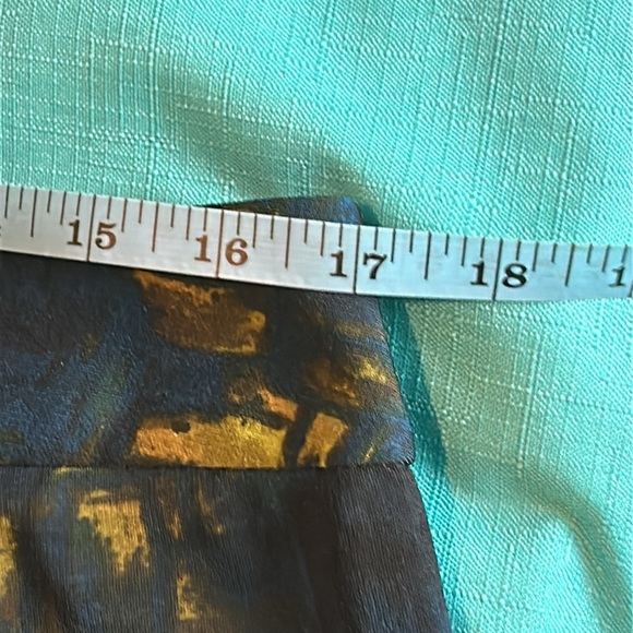 💜3 for $30💜 Abstract Print Skirt in Blue and Yellow - Picture 2 of 4